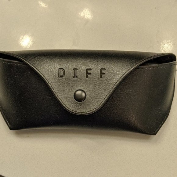 Diff AUSTEN Sunglasses - Picture 4 of 4